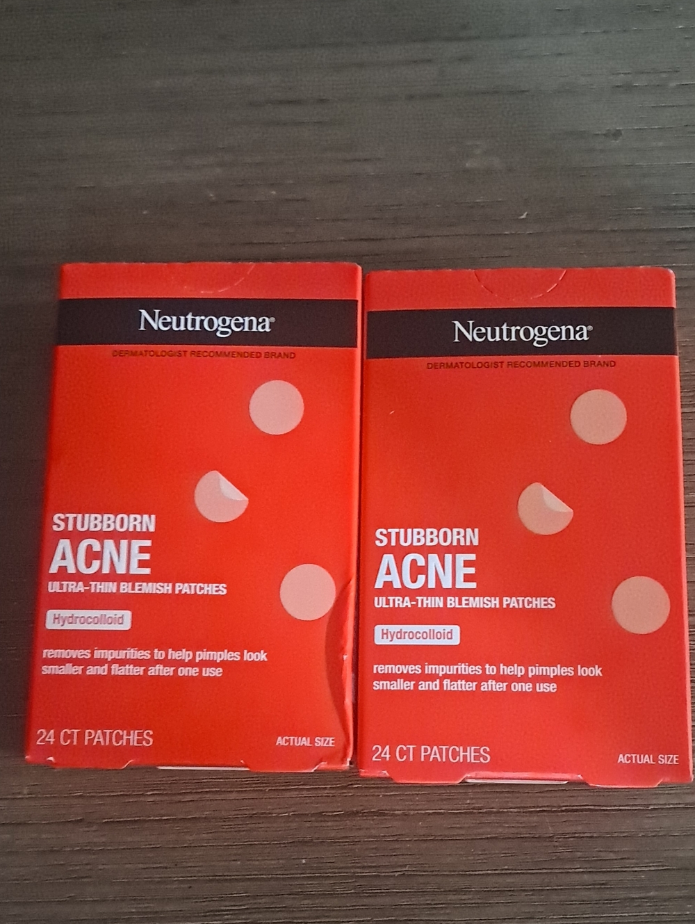 Neutrogena Red Stubborn Acne Ultra-Thin Blemish Patches